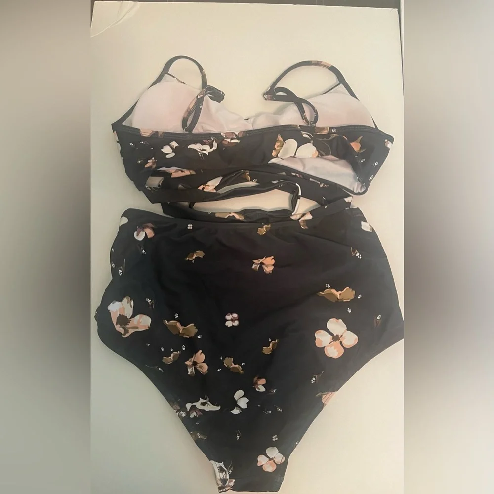 Women's Ruching High Waist Bikini Set Cross Wrap Top Tie Back Bathing‎ Swimsuit - Picture 3 of 3